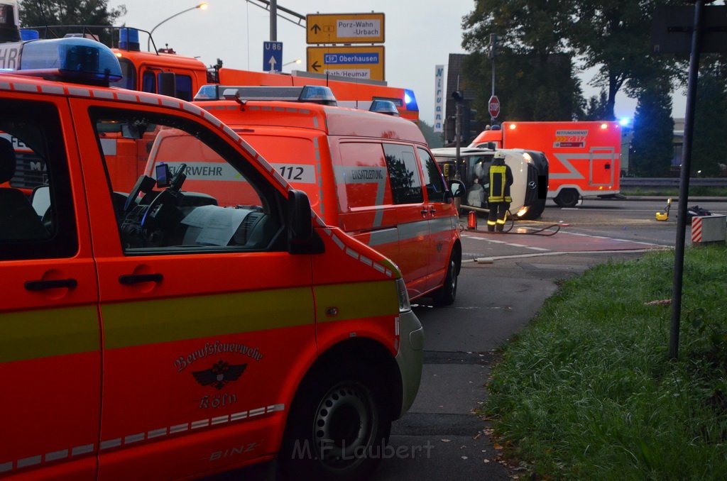 Schwerer VU Koeln Porz Gremberghoven Steinstr Frankfurterstr P070.JPG - Miklos Laubert